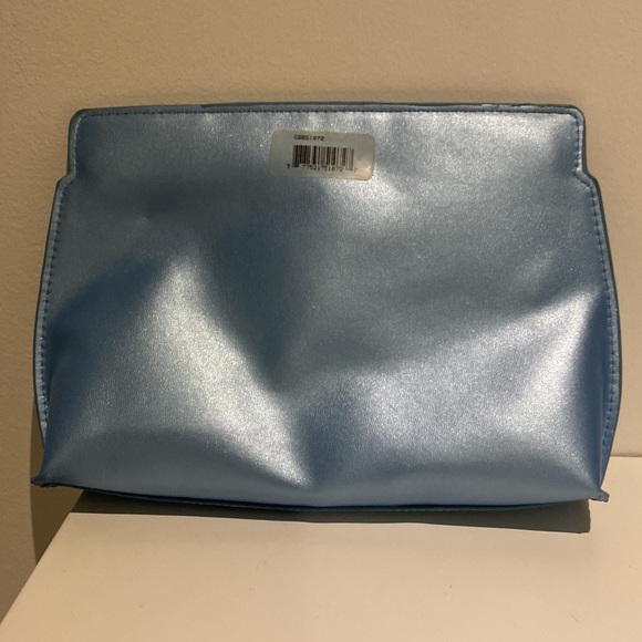 ✈️L’occitane 10-piece travel set 💗 - Picture 9 of 11